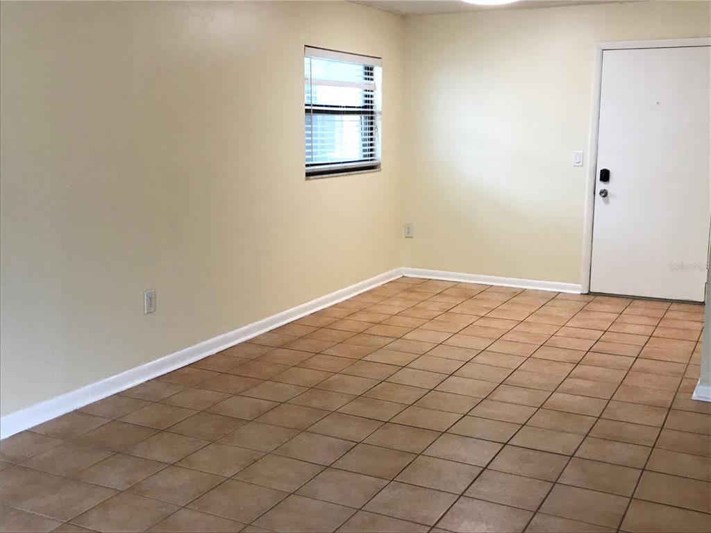 5507 FOUNTAIN LAKE CIRCLE #B108 BRADENTON, FL - Image 3 5507 FOUNTAIN LAKE CIRCLE #B108 BRADENTON, FL - Image 3