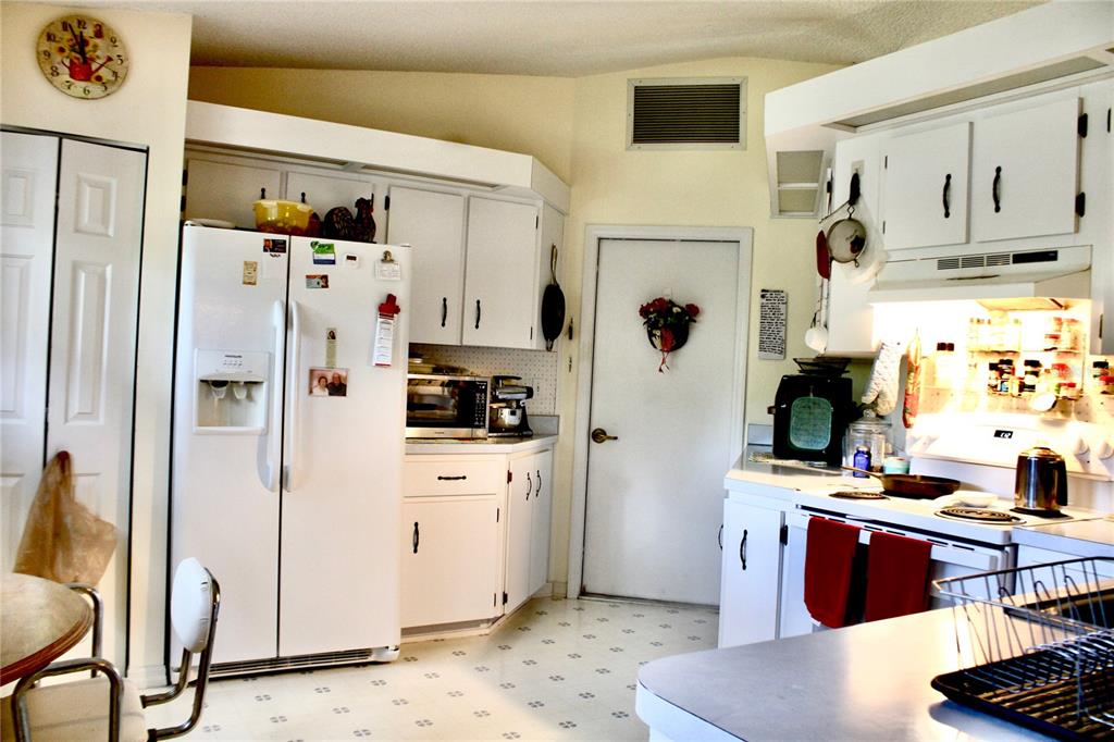 8896 SW 116TH PLACE ROAD OCALA, FL - Image 3 8896 SW 116TH PLACE ROAD OCALA, FL - Image 3