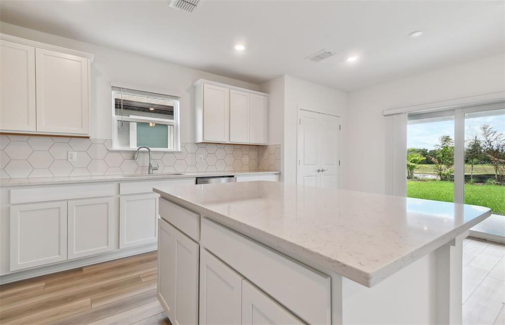 4205 GOLDFOIL ROAD SPRING HILL, FL - Image 4 4205 GOLDFOIL ROAD SPRING HILL, FL - Image 4