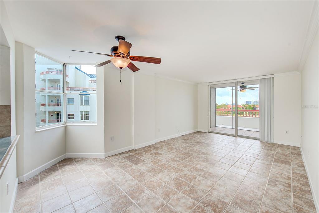 2333 FEATHER SOUND DRIVE #A511 CLEARWATER, FL - Image 3 2333 FEATHER SOUND DRIVE #A511 CLEARWATER, FL - Image 3