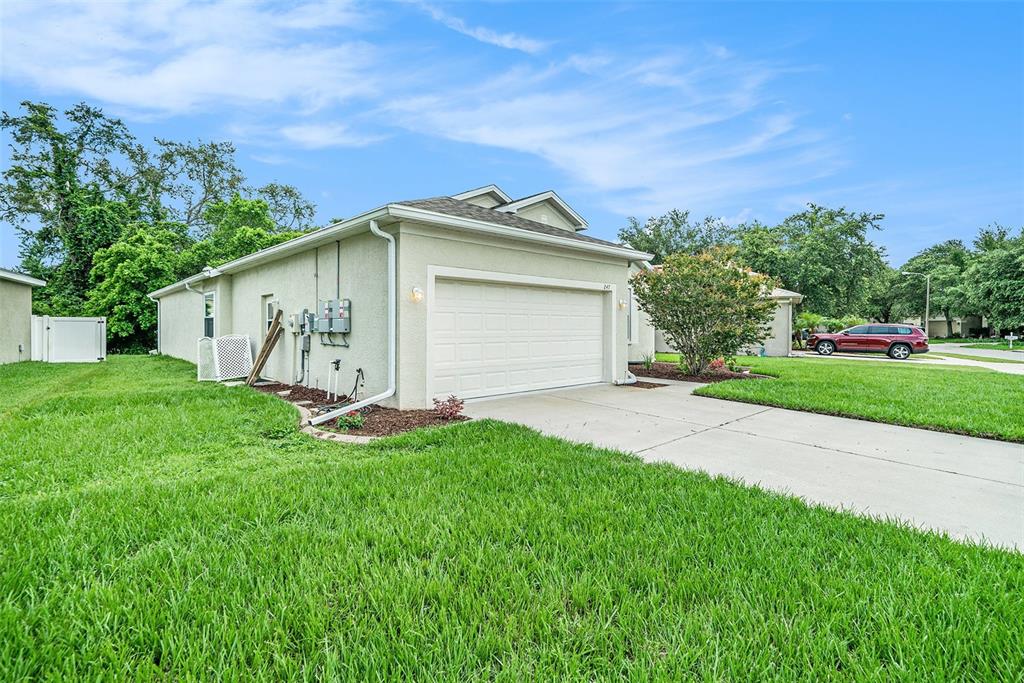 247 WINTHROP DRIVE SPRING HILL, FL - Image 3 247 WINTHROP DRIVE SPRING HILL, FL - Image 3