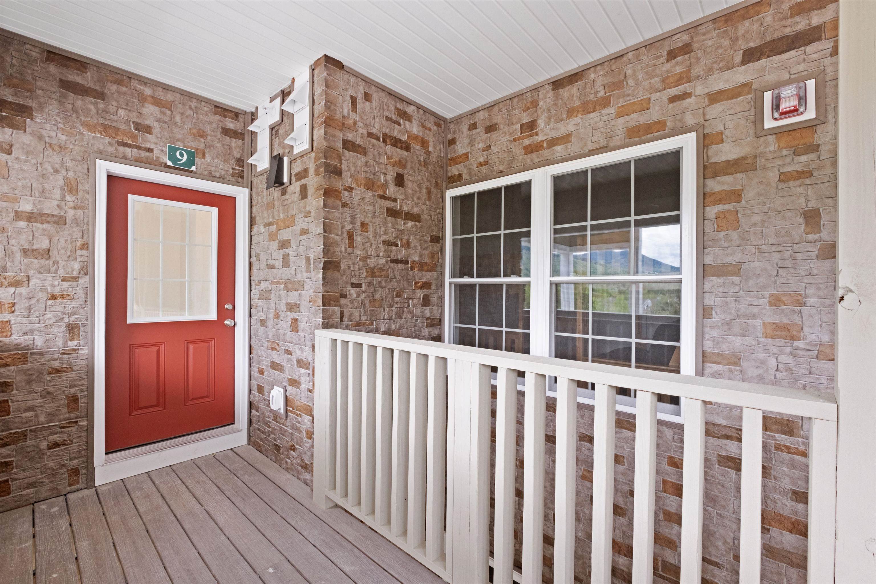 16 Twin Tip Terrace Lincoln, NH - Image 3